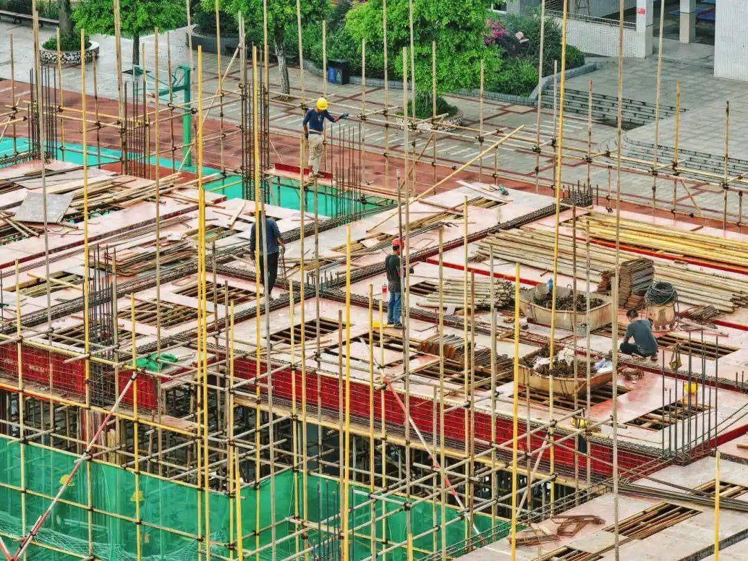 万盛这两所学校建设迎来新进展 施工阶段全面启动