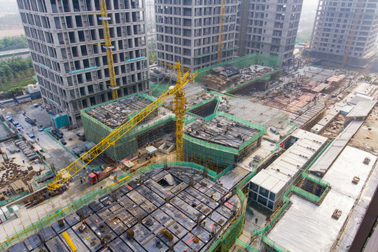 城市建设的工业交响曲 建设工程施工的现状与反思